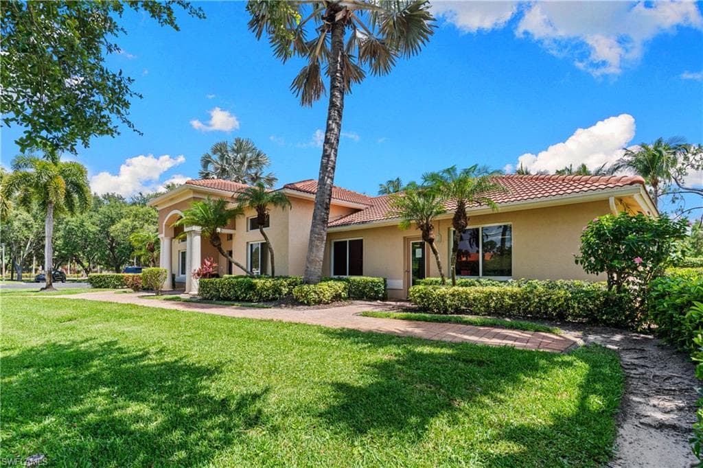 8225 Ibis Club DR 204-33
