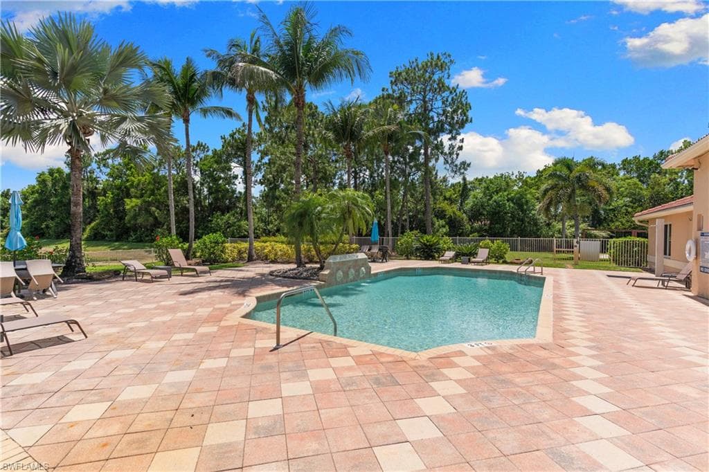 8225 Ibis Club DR 204-31