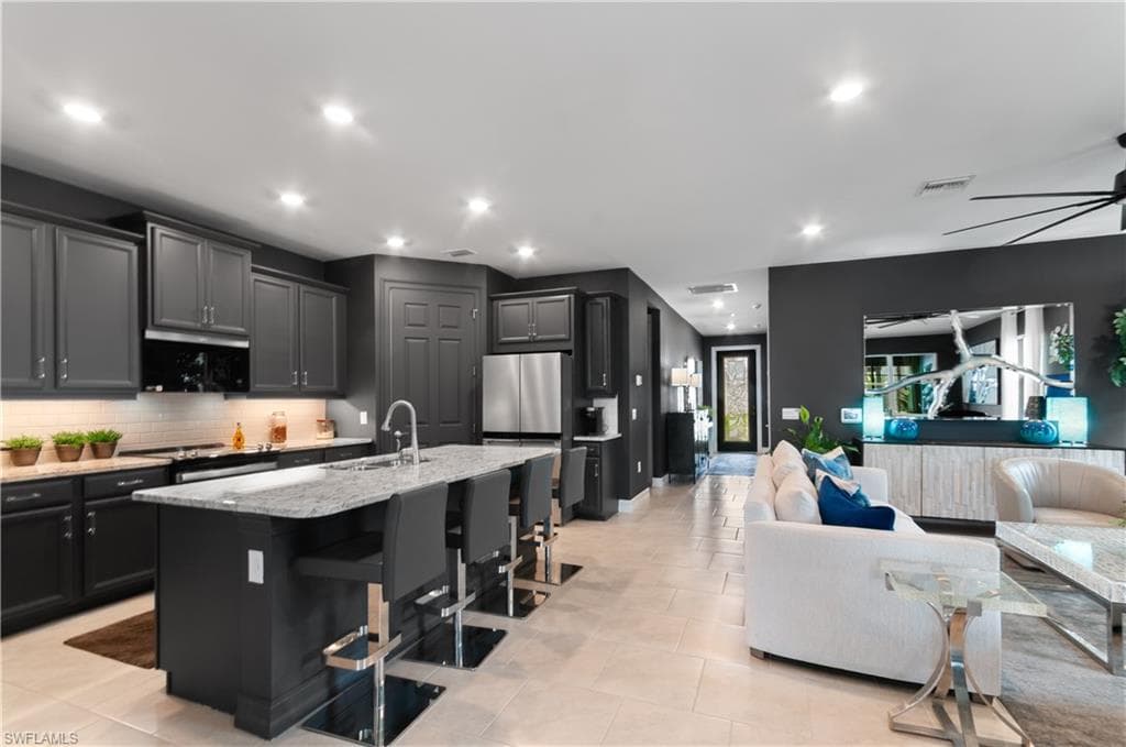 847 Stonewater Lake TER W-39