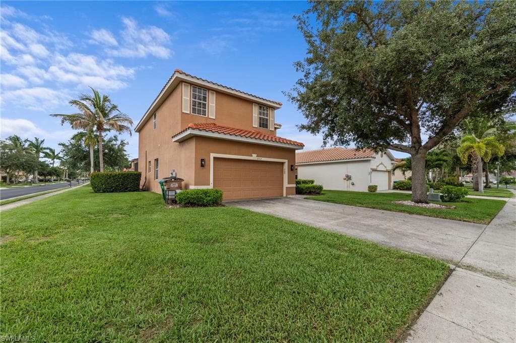 2727 Blue Cypress Lake CT-48