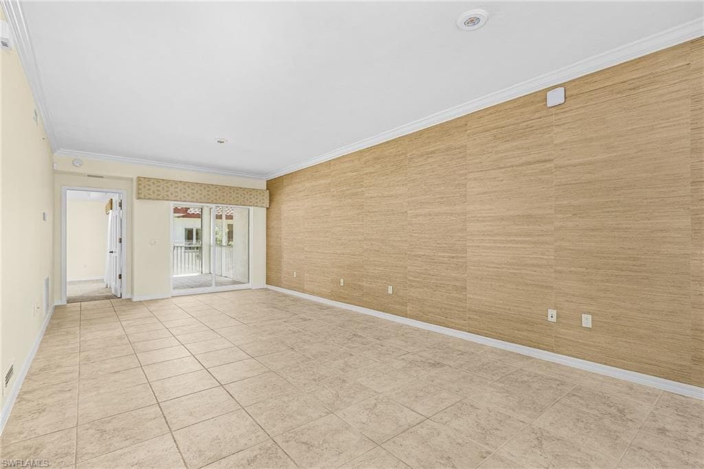 221 9th ST S 301-7