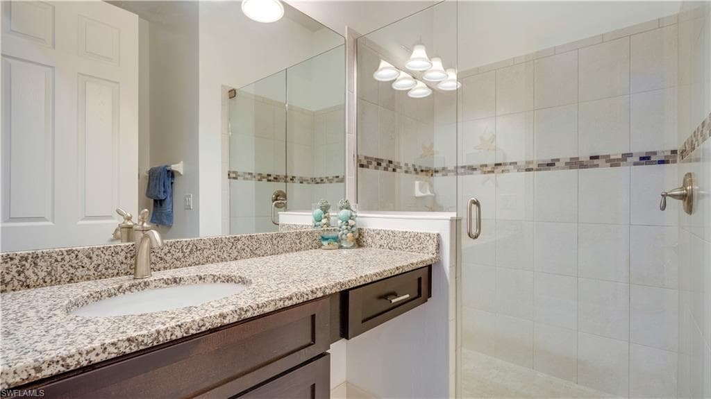 10230 Glastonbury CIR 202-13