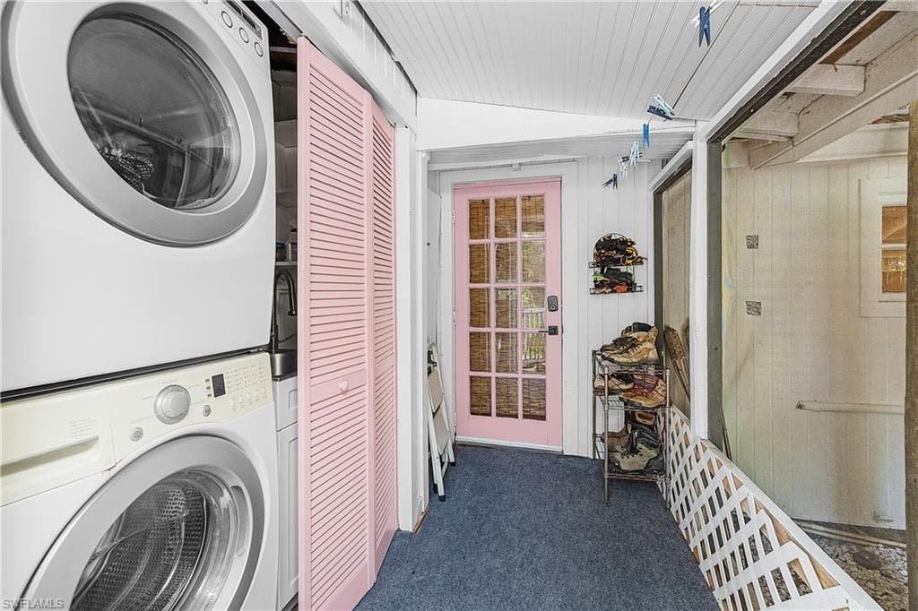 7697 Beach Daisy LN-14