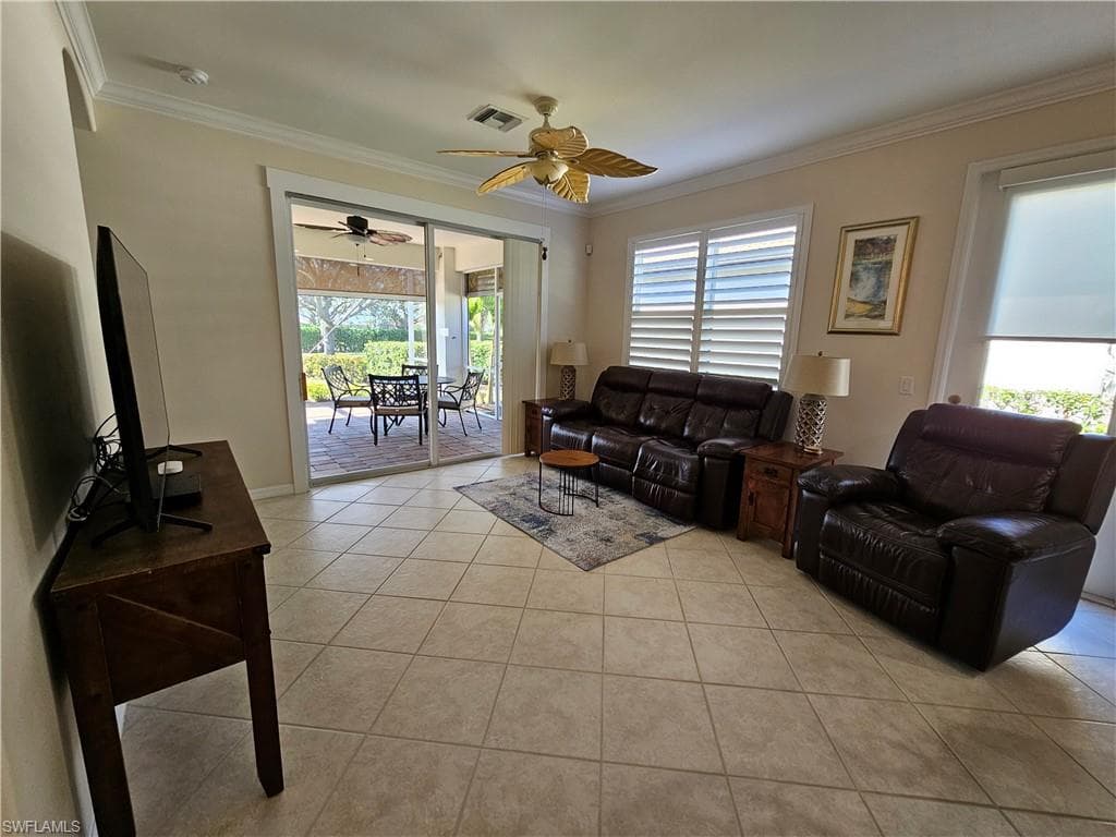 10518 Avila CIR-1