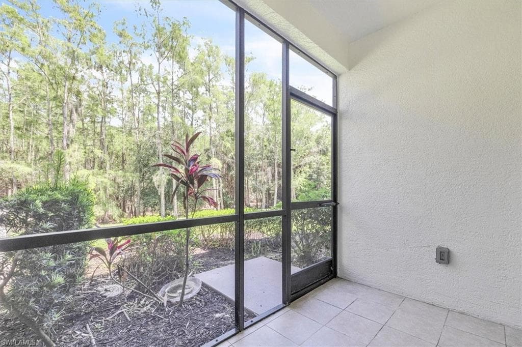 7940 Preserve CIR 916-17