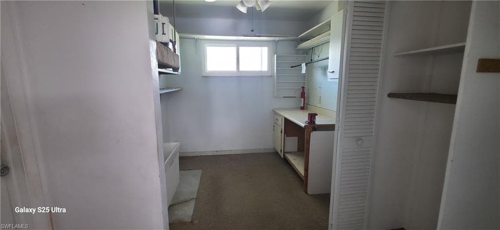 357 Westpark RD-17