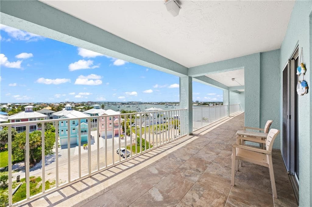 345 Mango ST 605-10