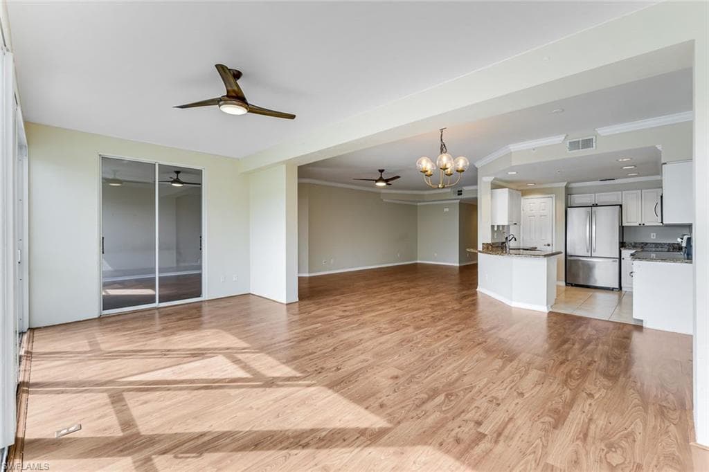 7756 Gardner DR 102-6