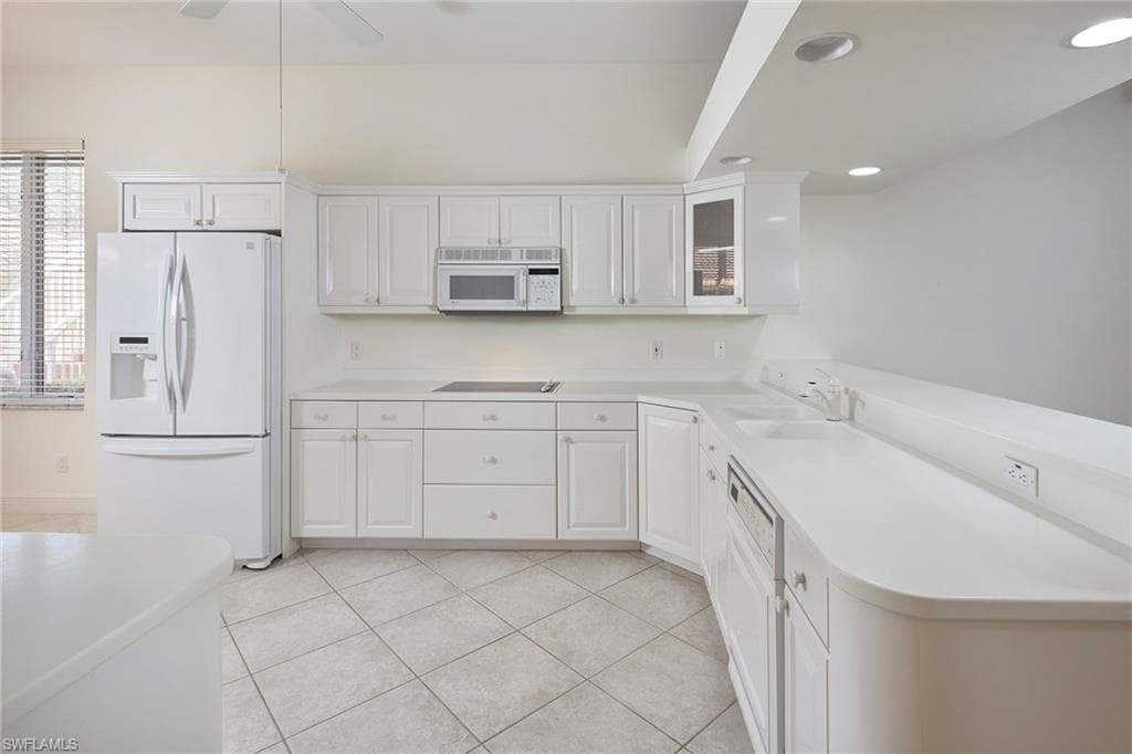 2405 Hidden Lake DR 4705-9