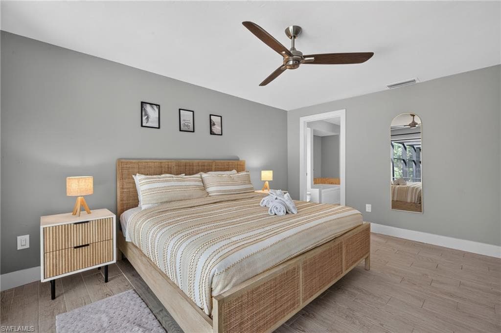 1206 Par View DR-18