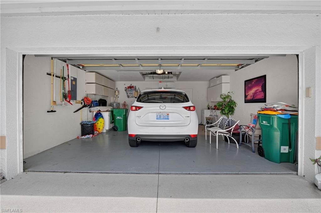 2166 Stacil CIR 17-43