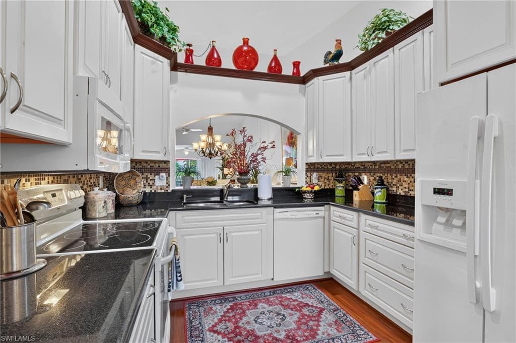 2166 Stacil CIR 17-20