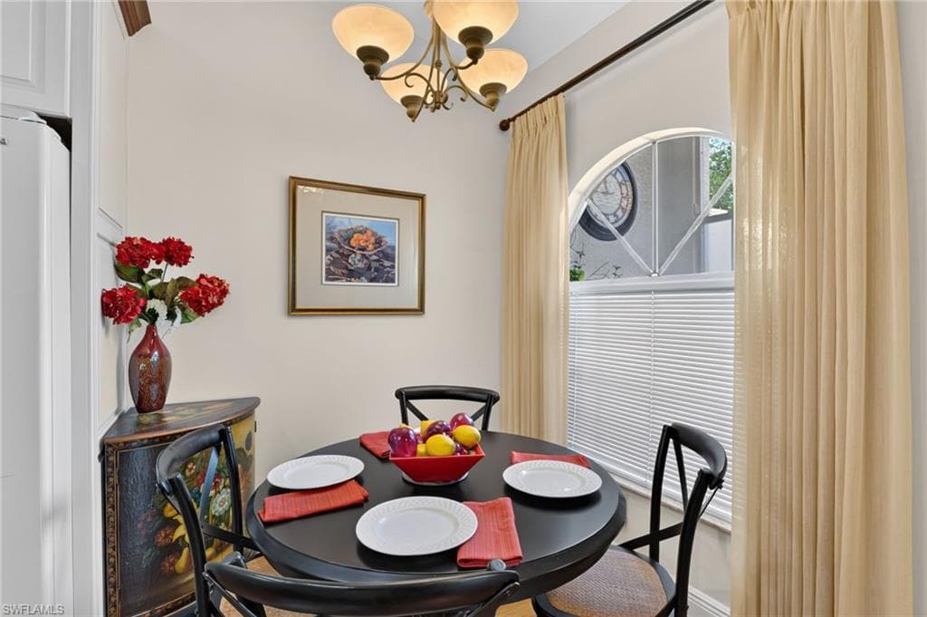 2166 Stacil CIR 17-15