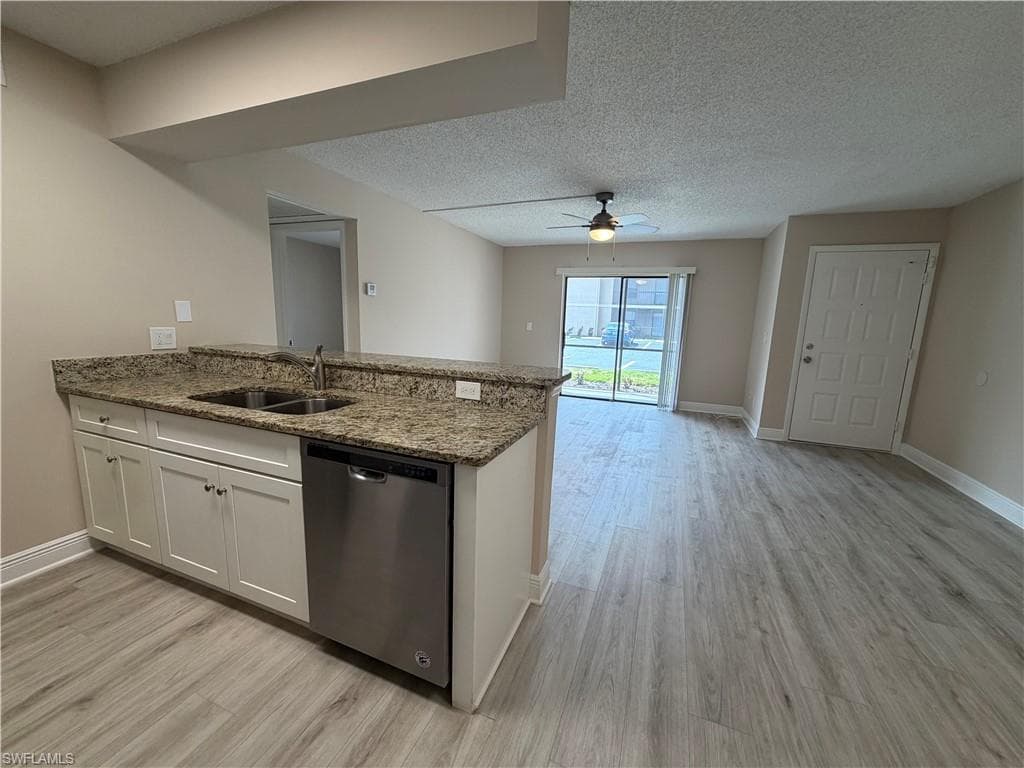 5315 Summerlin RD 1504-9