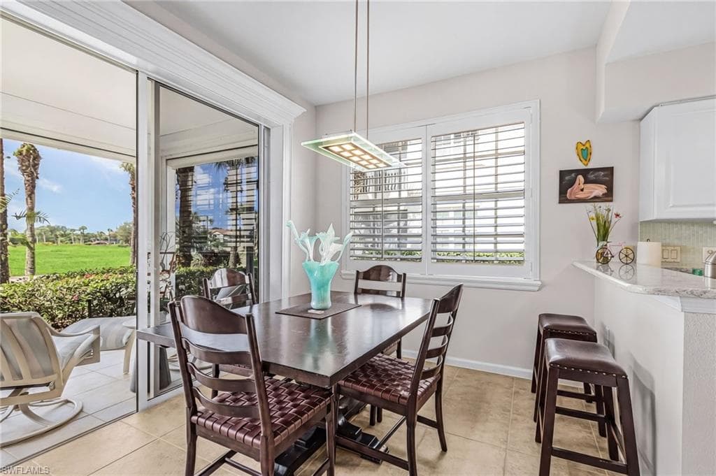 16630 Crownsbury WAY 102-9