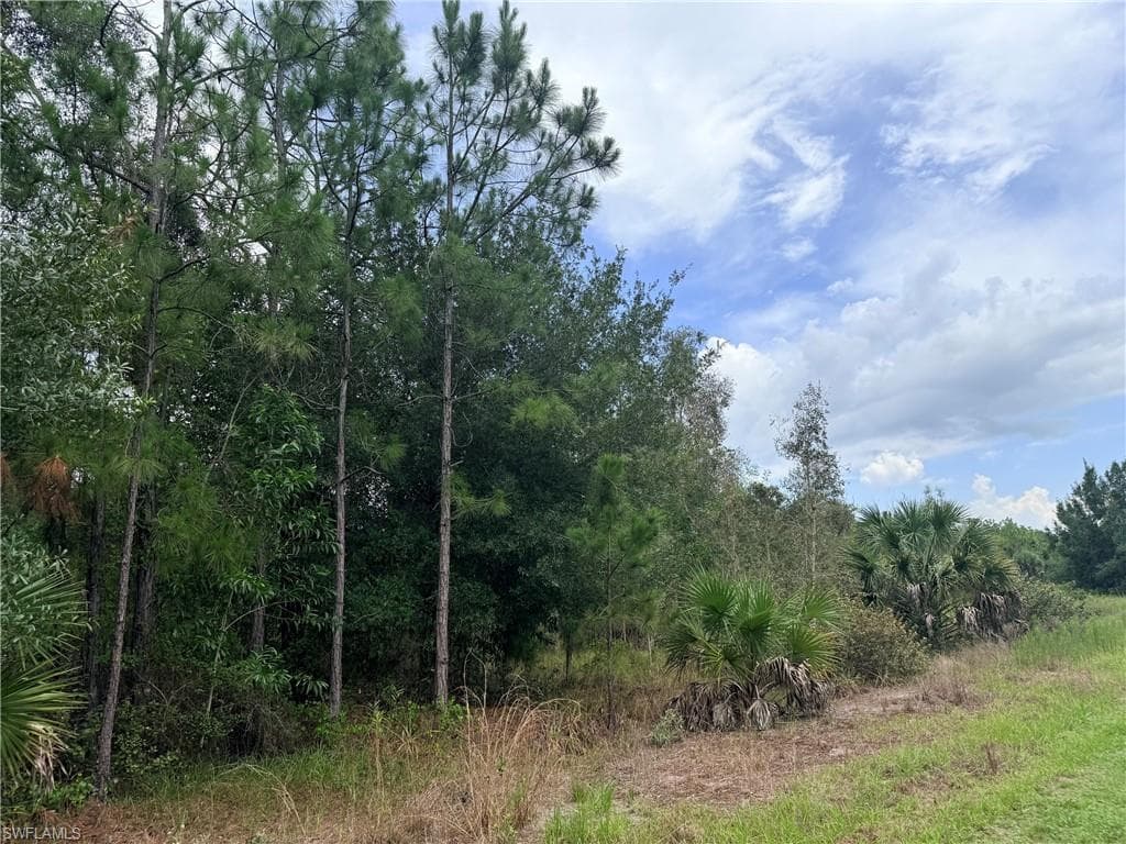 920 Sanctuary RD W-16