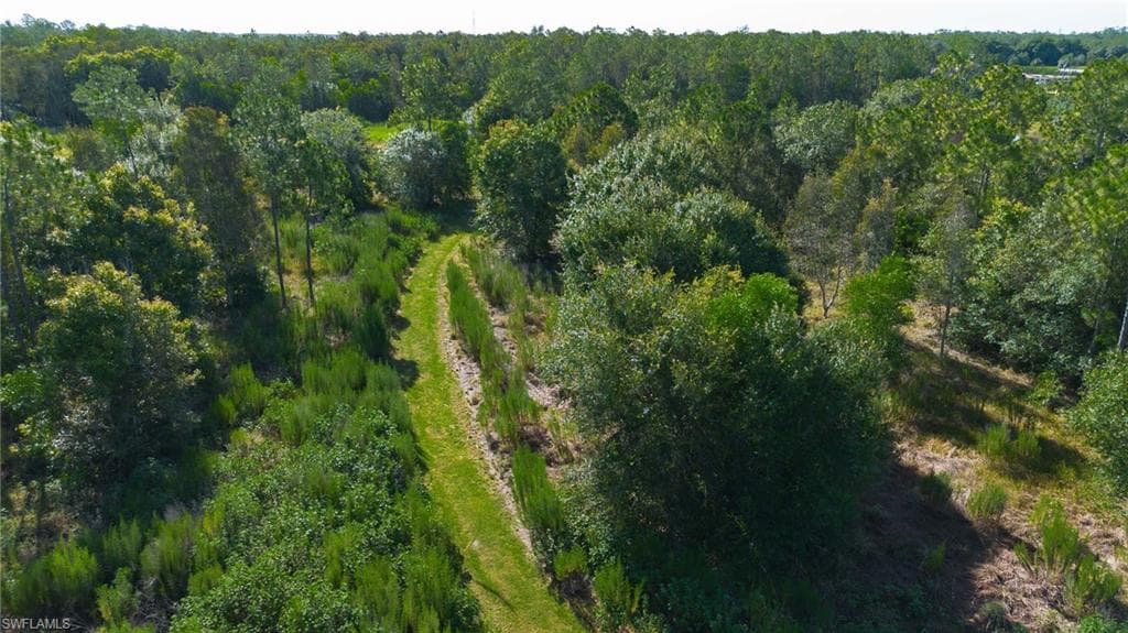 920 Sanctuary RD W-9