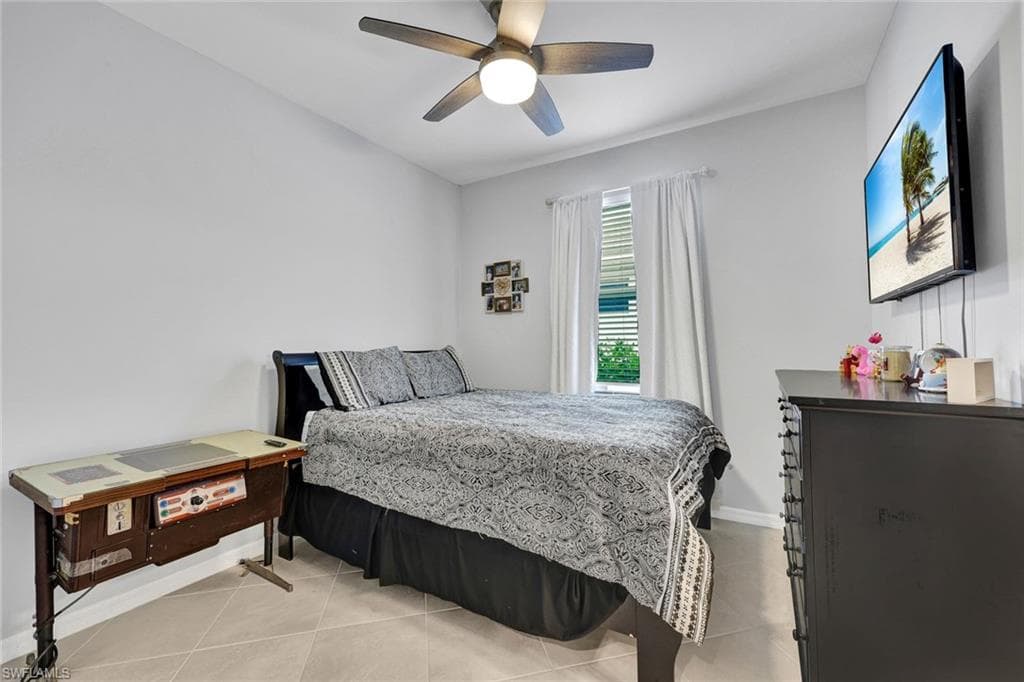 2622 Scarlet WAY-11
