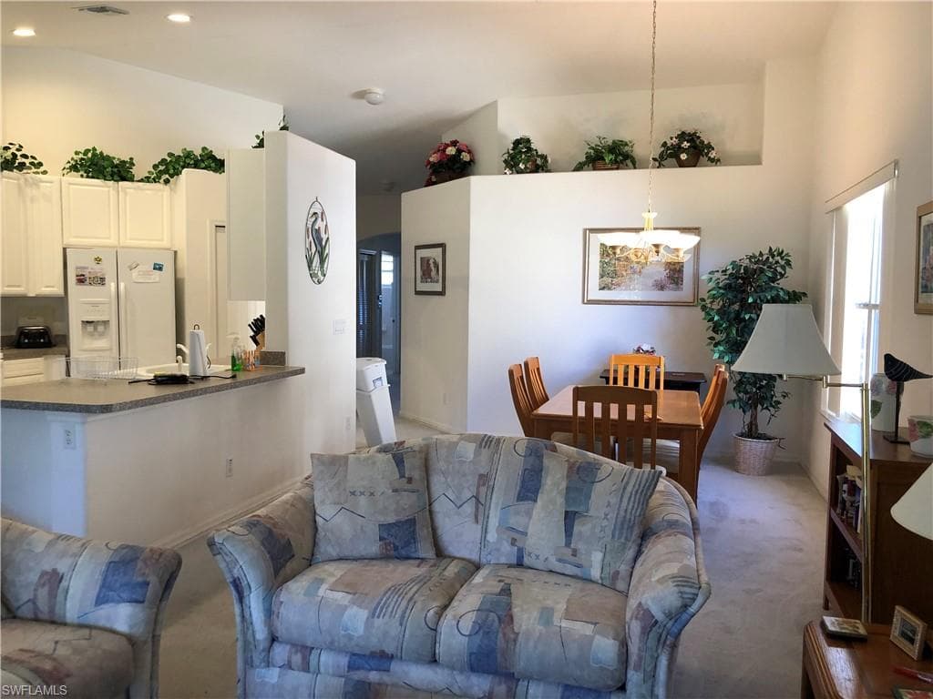 6854 STERLING GREENS DR 201-7