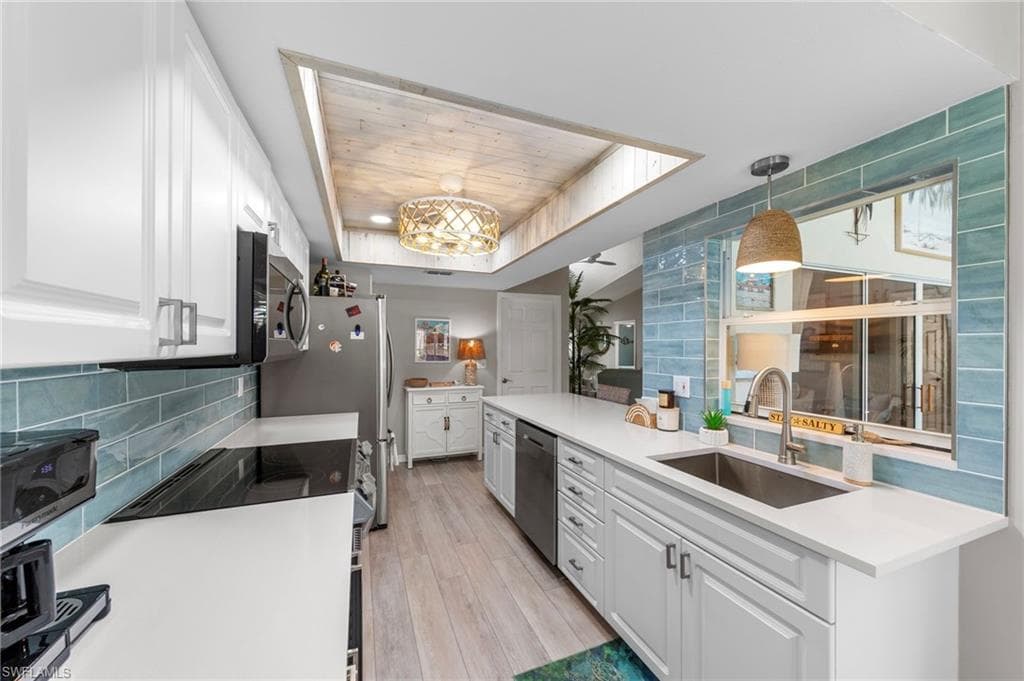 3715 Sabal Springs BLVD-16