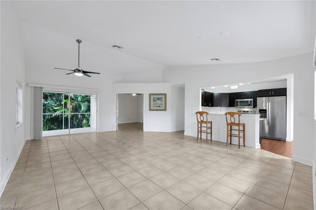 9624 CRESCENT GARDEN DR 201-3