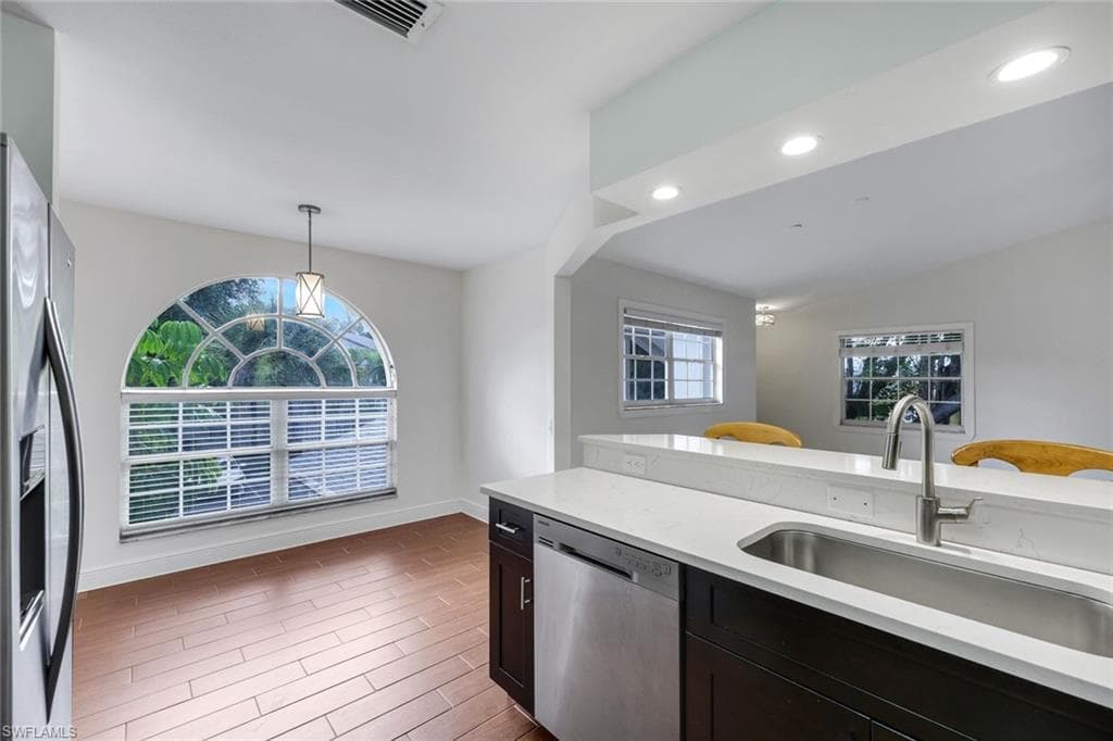 9624 CRESCENT GARDEN DR 201-30