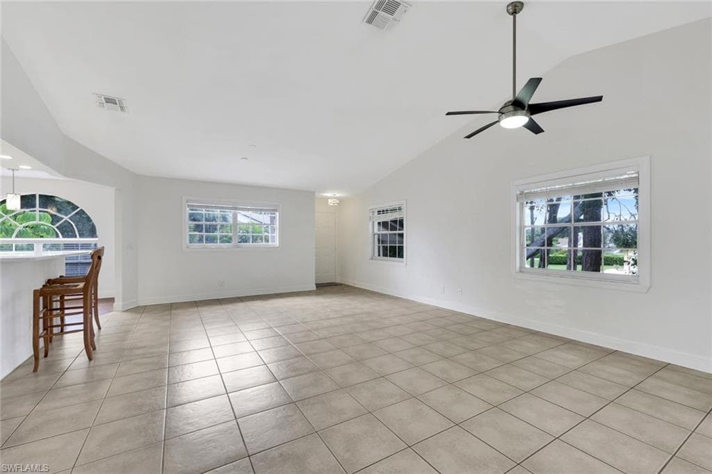 9624 CRESCENT GARDEN DR 201-25