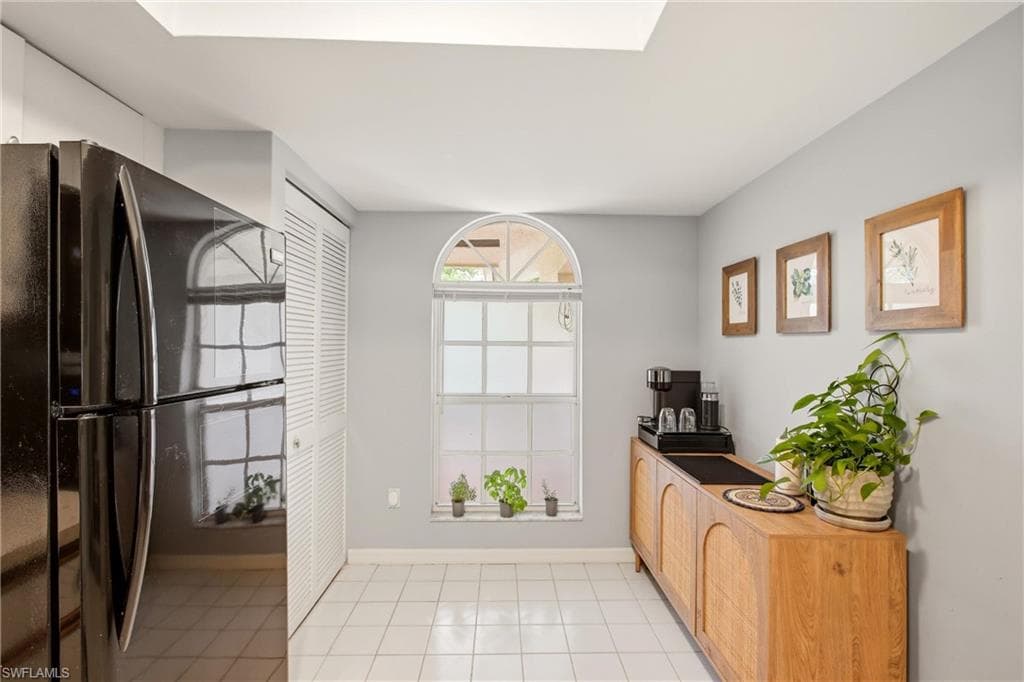 703 Mardel DR 506-4