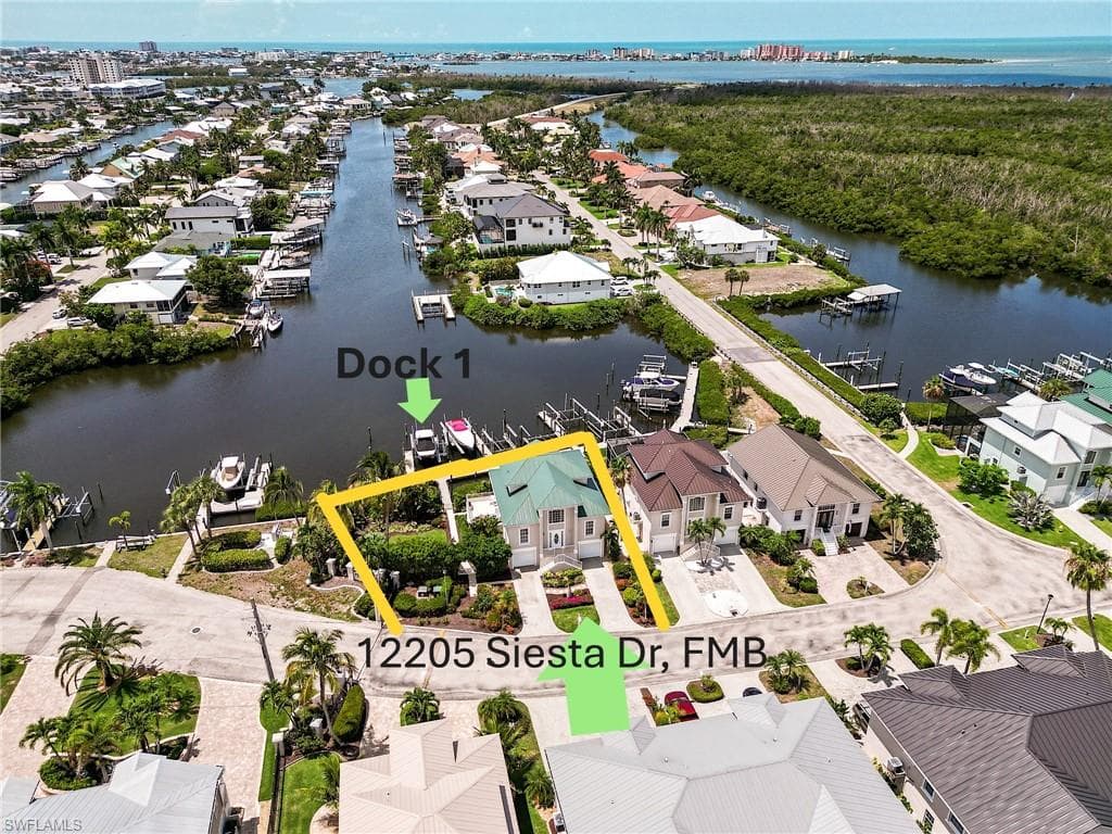 12205 Siesta DR-1