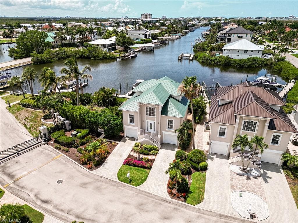 12205 Siesta DR-4