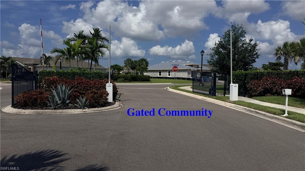 451 Spring Hill Lake LOOP-43