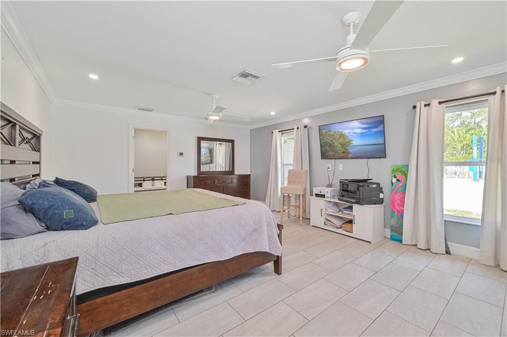 427 Stockton ST-38