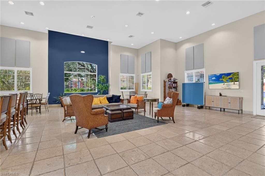 13110 Bella Casa CIR 102-38