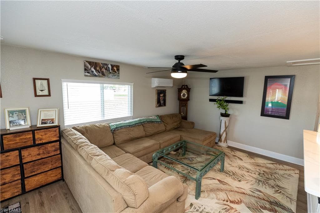 58 Sturbridge LN-5