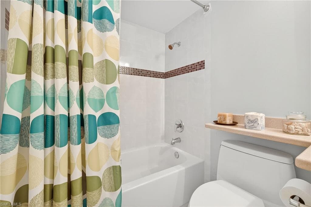 280 Southwinds DR-27