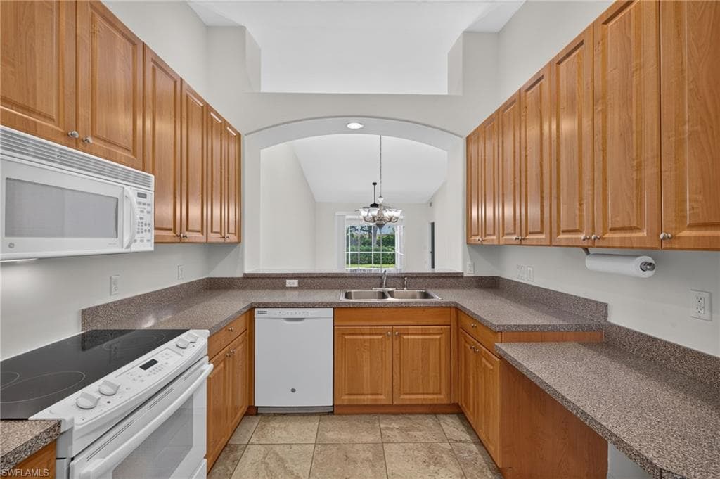 6156 Mandalay CIR 12-12