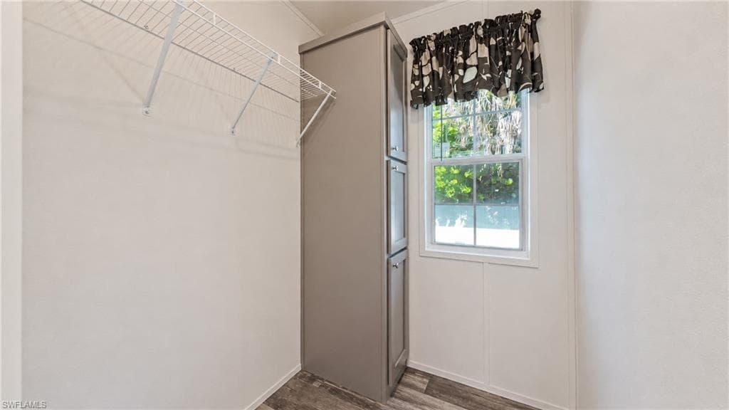 21190 Cypress Park CIR-13
