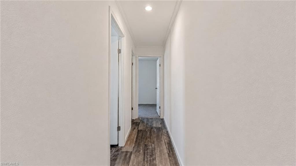 21190 Cypress Park CIR-16
