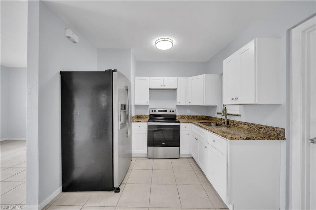 1527 Gardenia AVE-10