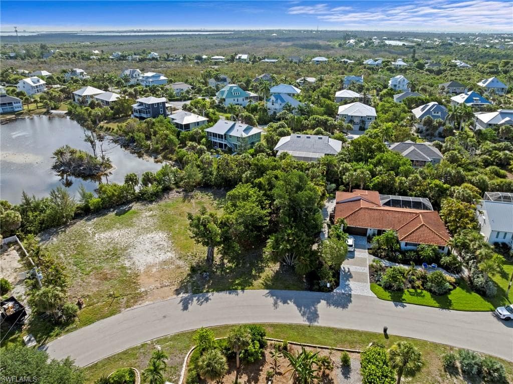 564 Chert CT-4