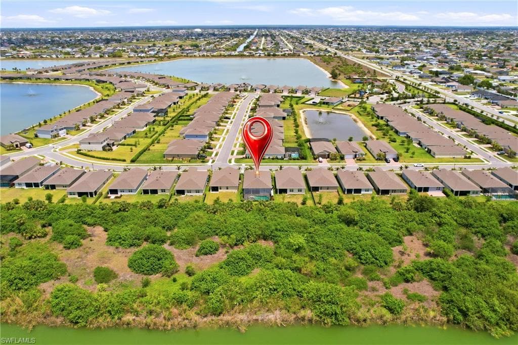 844 Heather Lake AVE-44