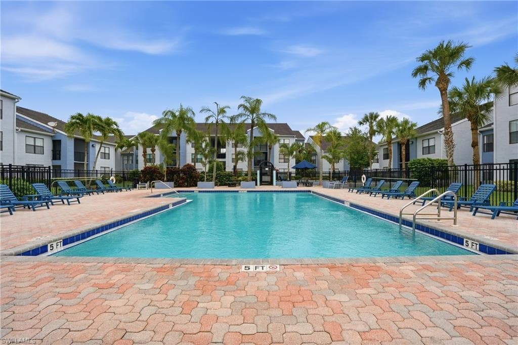 13515 Eagle Ridge DR 525-1