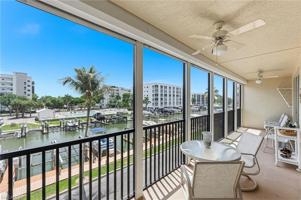 4421 Bay Beach LN 623-17