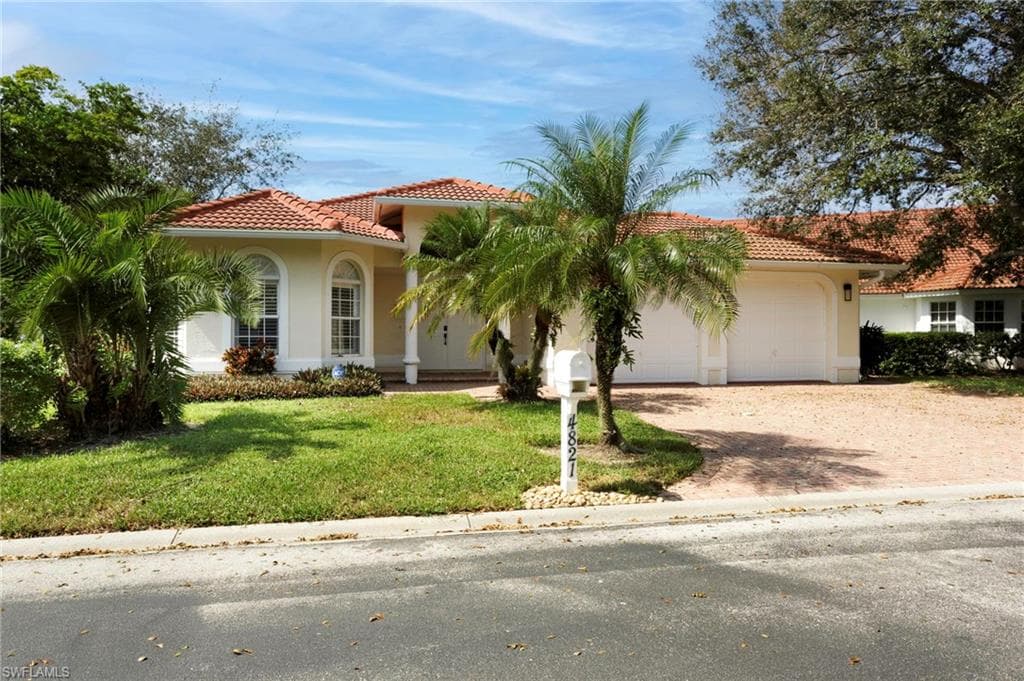 4821 Europa DR-24