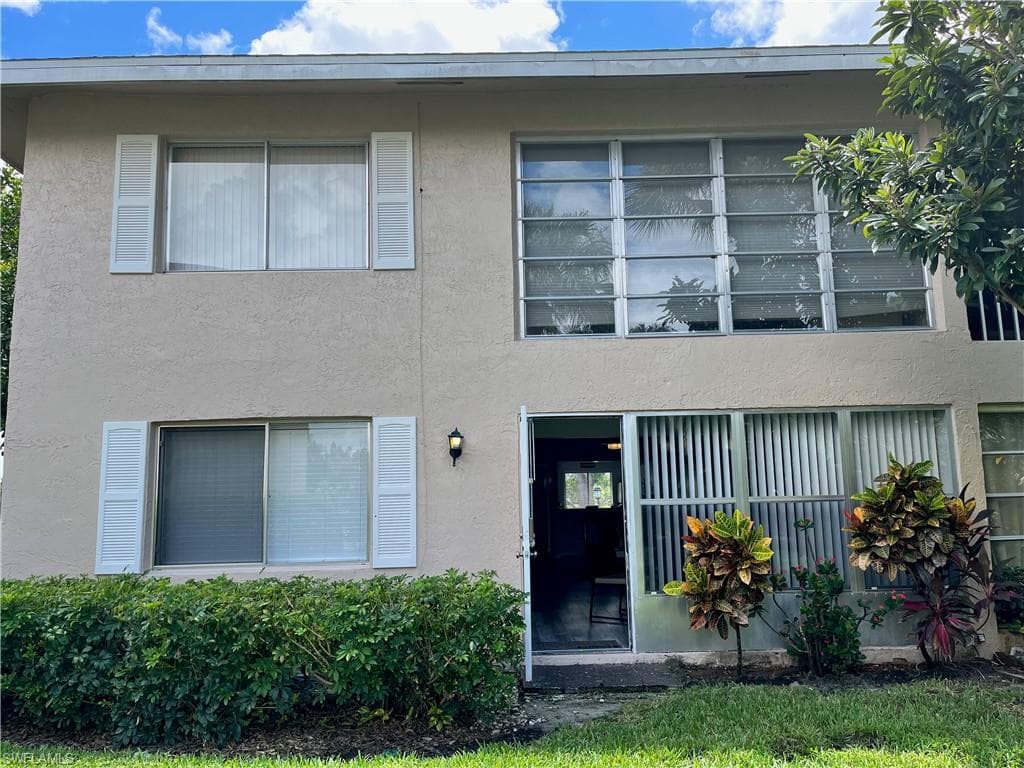 190 Palm DR 1-16