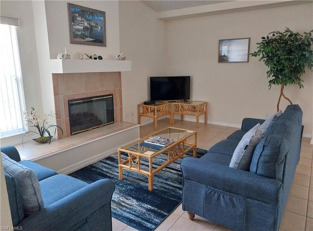 449 Dundee CT-13
