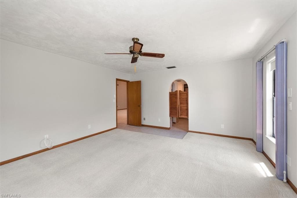 20014 Lake Vista CIR-22