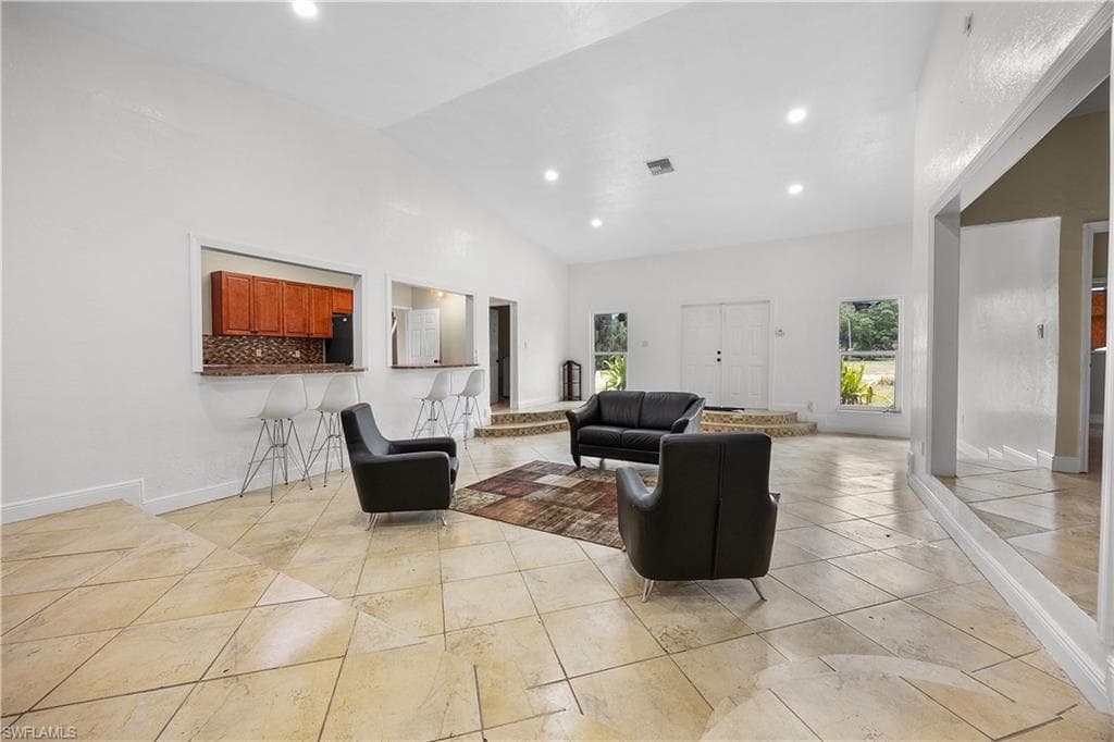 7823 Marx DR-3