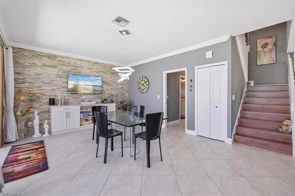 13870 Silver Lake CT-23