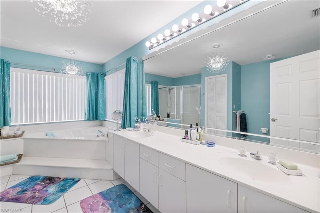 13870 Silver Lake CT-19